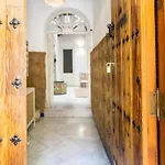 Casa Puerta De Carmona